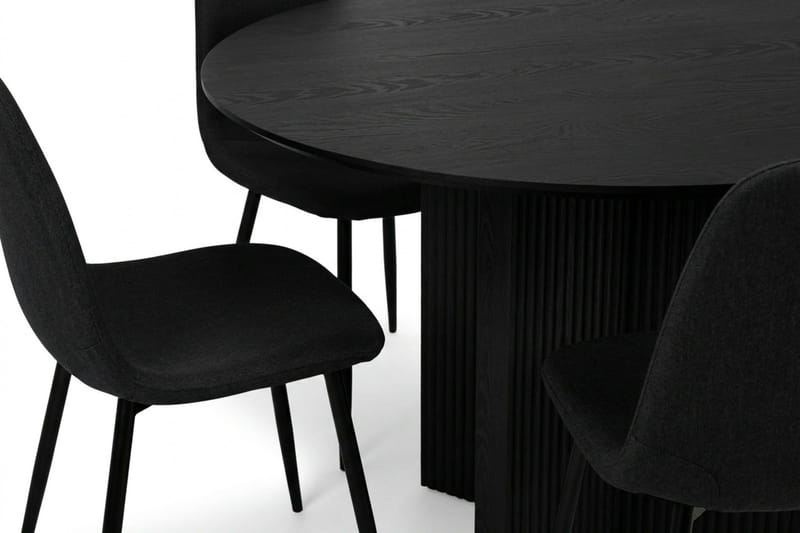 Edda Matgrupp runt 110 cm Svart med 4 Nibe Matstolar - Svart - Products - Möbler - Bord & matgrupp - Matgrupp