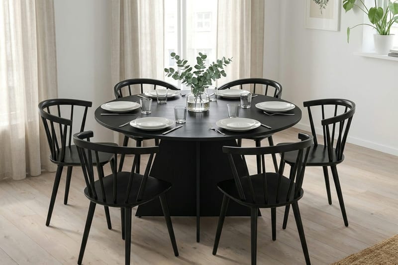 Vera Matgrupp runt 130 cm Svart med 6 Tyrö Matstolar - Svart - Products - Möbler - Bord & matgrupp - Matgrupp