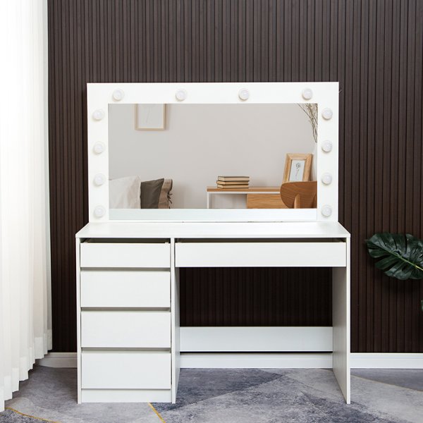 Facada sminkbord med spegel och belysning