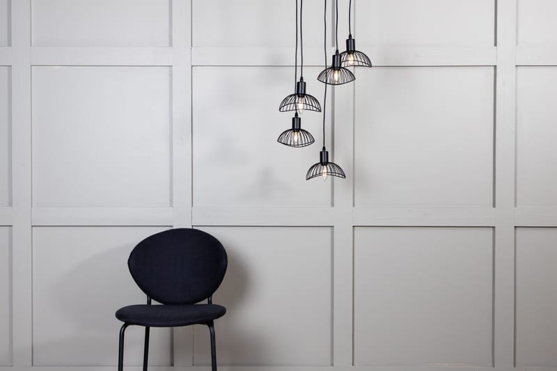 Bayous Pendellampa Dimbar LED Stor - Svart - Products - Belysning - Lampor & belysning inomhus - Taklampa & takbelysning - Pendellampa & hänglampa