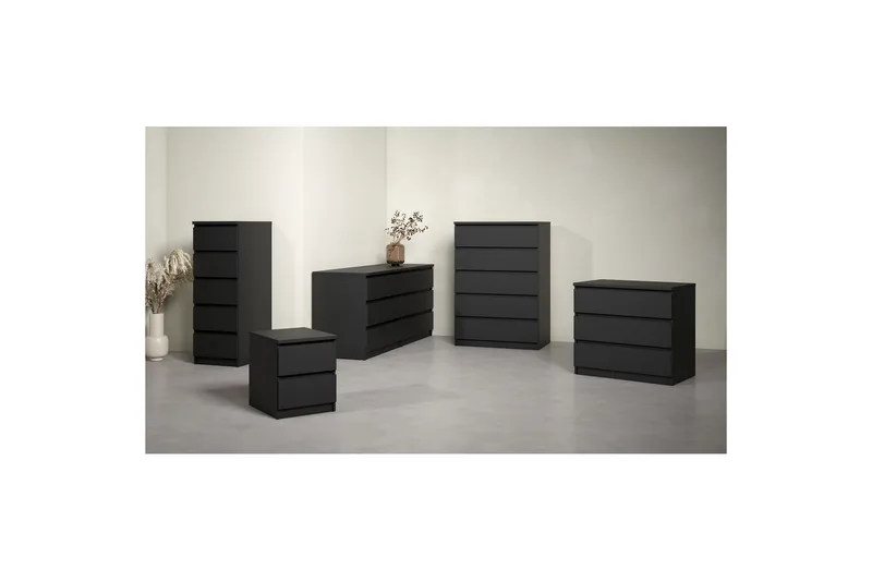 Salomns Byrå 111,3 cm - Svart - Products - Förvaring - Förvaringsmöbler - Byrå