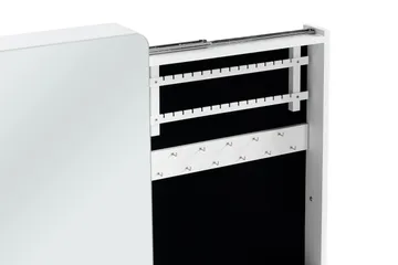 Rogue Smyckesskåp med Spegel - Vit - Products - Förvaring - Småförvaring - Smyckesförvaring - Smyckesställ & smyckesskrin