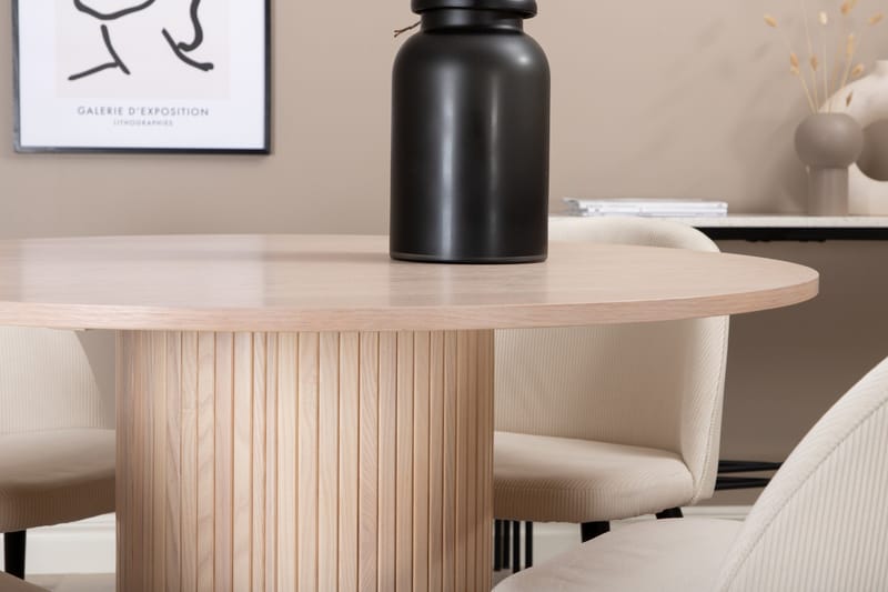 Biana Matgrupp 110 cm Rund inkl 4 Valera Manchesterstolar - Beige/Svart - Products - Möbler - Bord & matgrupp - Matgrupp