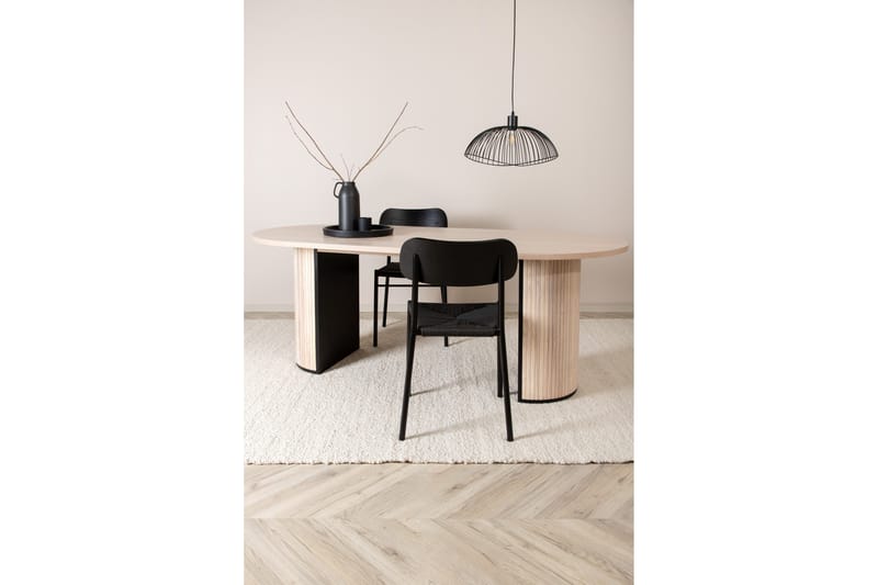 Bianca Matbord 200 cm Ovalt - Beige - Products - Möbler - Bord & matgrupp - Matbord & köksbord