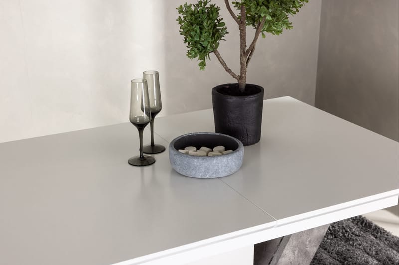 Disa Matbord 120x80 cm - Vit - Products - Möbler - Bord & matgrupp - Matbord & köksbord