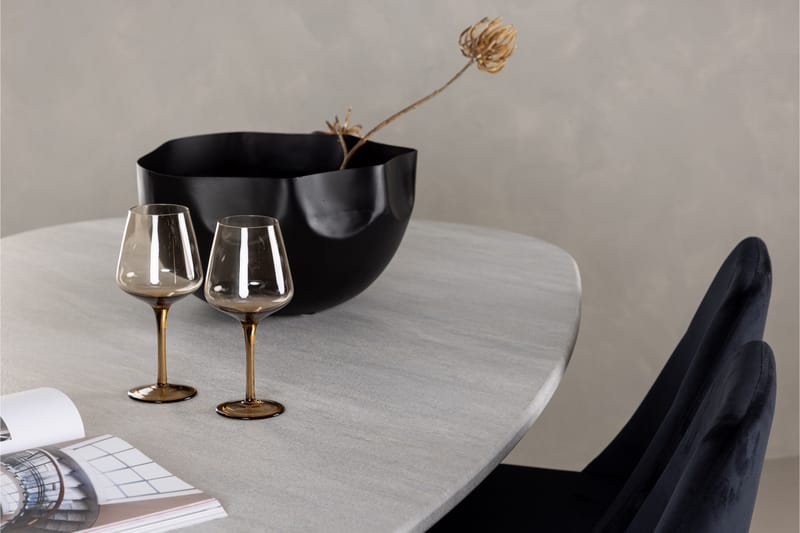 Grönvik Matgrupp 180 cm Oval med 4 Night Stolar - Mocca - Products - Möbler - Bord & matgrupp - Matgrupp