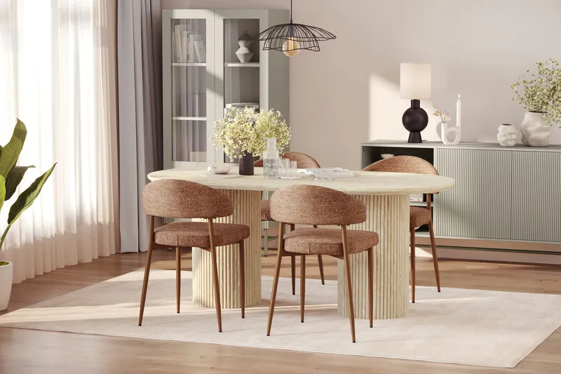 Kopparbo Matbord Travetin utseende med 4 st Jairam Matstolar - Beige - Products - Möbler - Bord & matgrupp - Matgrupp