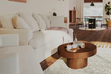 Kopparbo Soffbord 75 cm Runt Valnöt - Mörkbrunt valnötsträ - Products - Möbler - Bord & matgrupp - Soffbord