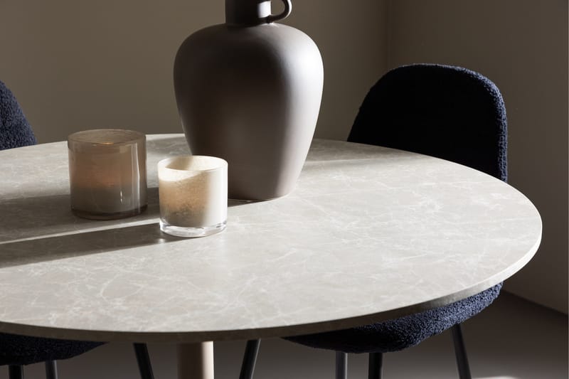 Lycke Matgrupp 110 cm Rund med 4 Polar stolar - Beige/Svart - Products - Möbler - Bord & matgrupp - Matgrupp