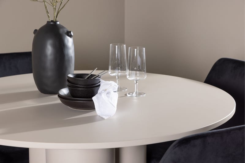 Olivia Matgrupp 110 cm Rund med 4 Night stolar - Beige/Svart - Products - Möbler - Bord & matgrupp - Matgrupp