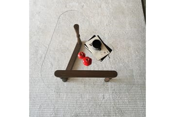 Sabani Soffbord 96 cm Trekantig - Valnötsbrun - Products - Möbler - Bord & matgrupp - Soffbord
