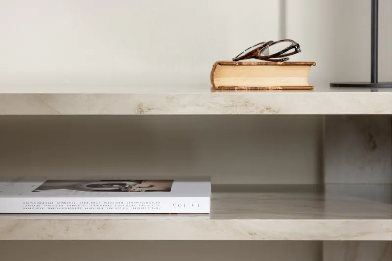 Ålesund Travertin Tv-bänk 140x40 cm - Beige - Products - Möbler - TV- & Mediamöbler - TV bänk & mediabänk