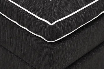 Charleston Kontinentalsäng 160x200 Fast Polyeterskum - Svart - Products - Möbler - Säng - Kontinentalsäng