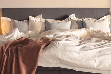 Ella Familjesäng Sängpaket 240x210  cm - (+Fler val) Mörkgrå - Products - Möbler - Säng - Kontinentalsäng