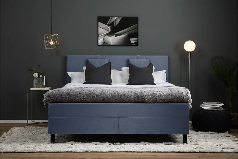 Lucky Komplett Sängpaket 160x200 Latex Slät Sänggavel - Nackkudde Liten Mörkblå - Products - Möbler - Säng - Kontinentalsäng