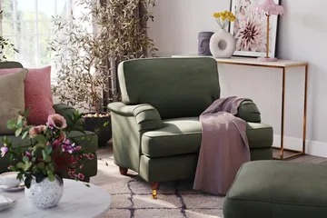 Howard Lyx 3-sits Manchestersoffa - Mörkgrön - Products - Möbler - Soffa - 3 sits soffa