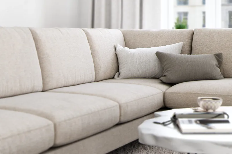 Ocean Lyx 6-sits Högervänd U-formad Soffa med Divan och Schäslong + Fotpall i Tyg - Beige - Products - Möbler - Soffa - U-soffa