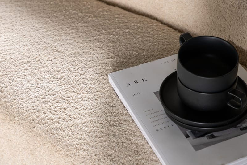 Pocatello 2-sits Soffa - Vit Bouclé - Products - Möbler - Soffa - 2 sits soffa