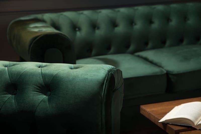 Chesterfield Lyx Soffgrupp 2-sits+Fåtölj Sammet - Mörkgrön - Products - Möbler - Soffa - Soffgrupp - Chesterfield soffgrupp