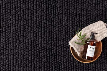Wilmer Badrumsmatta 50x80 cm - Svart - Products - Textil & mattor - Matta - Badrumsmatta