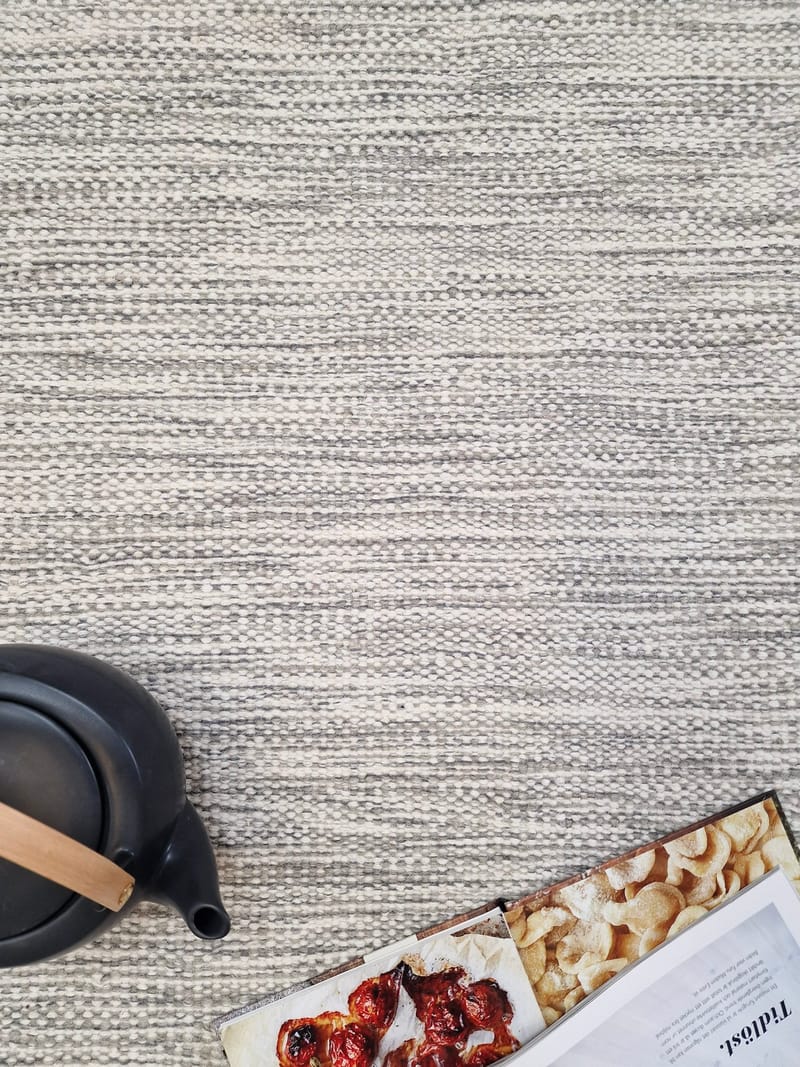 Birka Ullmatta Rektangulär 75x150 cm - Silver - Products - Textil & mattor - Matta - Modern matta - Ullmatta