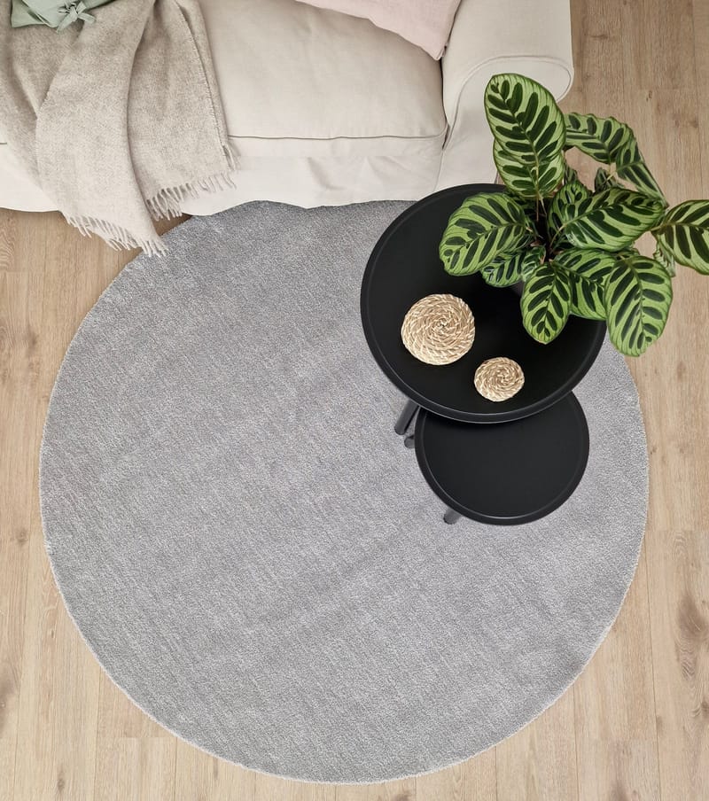 Feel Matta 200 Rund - Silver - Products - Textil & mattor - Matta - Modern matta - Ryamatta