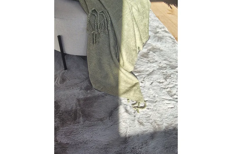 Heaven Deluxe Ryamatta 240x340 cm - Grå - Products - Textil & mattor - Matta - Modern matta - Ryamatta