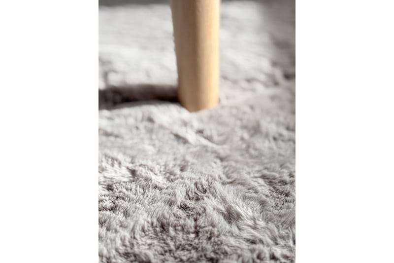 Heaven Ryamatta Grå 80*160 - Grå - Products - Textil & mattor - Matta - Modern matta - Ryamatta