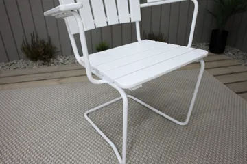 Vaxholm Karmstol Utomhus Vit - KWA - Products - Utemöbler & utemiljö - Balkong & altan - Balkongmöbler - Balkongstol