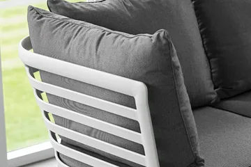 Hillerstorp Lidnäs Utesoffa utan dynor - Vit - Products - Utemöbler & utemiljö - Loungemöbler - Loungeset & loungegrupp