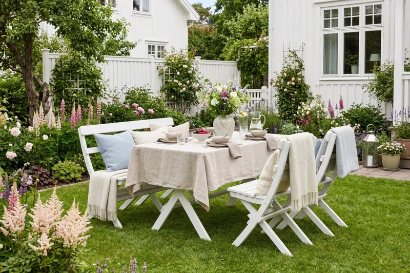 Landet Rektangulärt Matbord utomhus 118x70x74 cm i akacia trä - Vit - Products - Utemöbler & utemiljö - Utebord & trädgårdsbord - Matbord utomhus