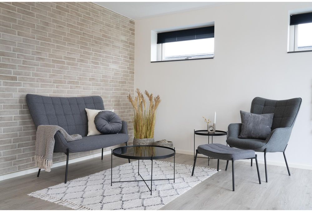 Glasgow 2-seters sofa - Grå / svart Glasgow 2-seters sofa - Grå / svart