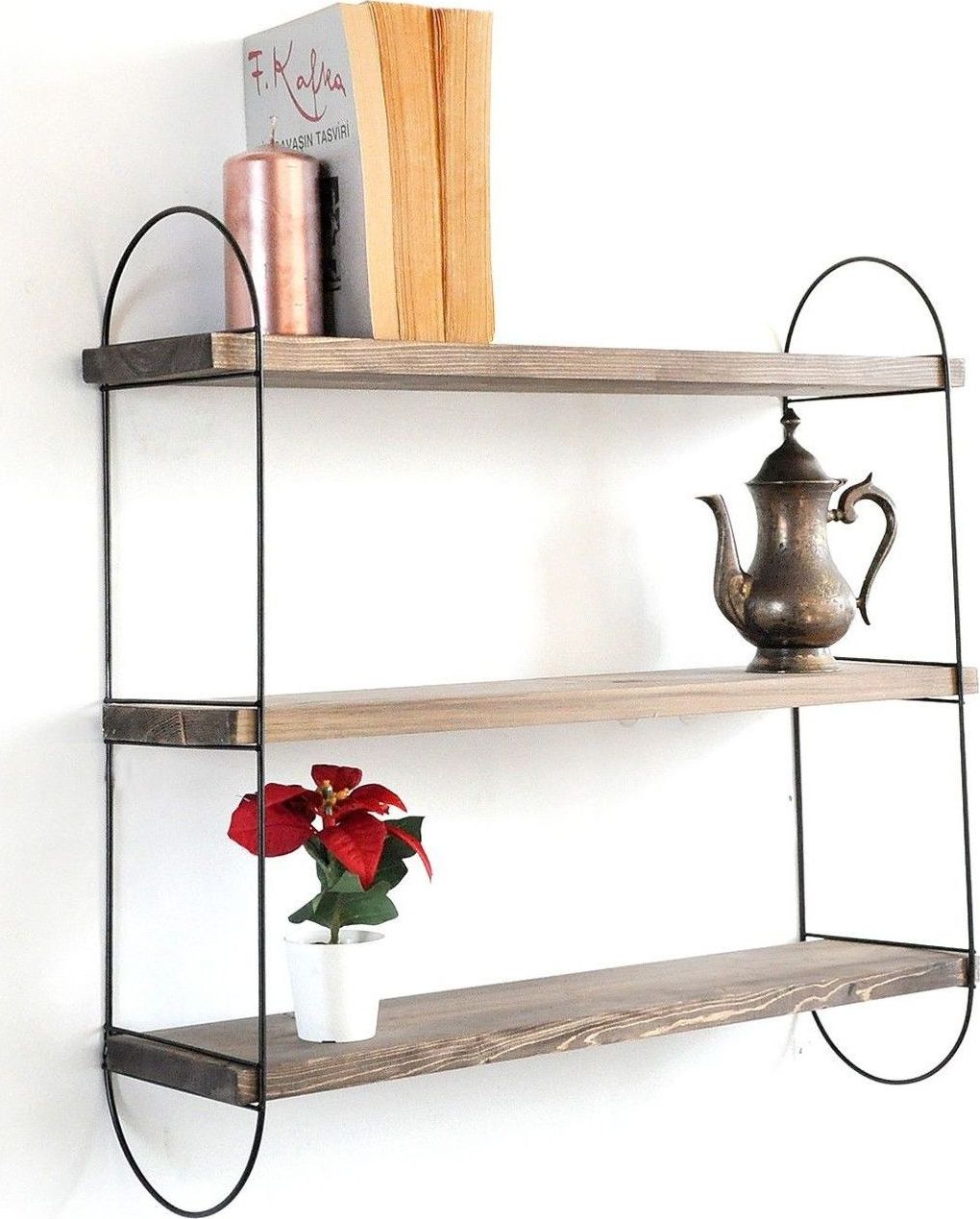 Walter vegghylle 41 - Valnøtt/svart Walter vegghylle 41 - Valnøtt/svart