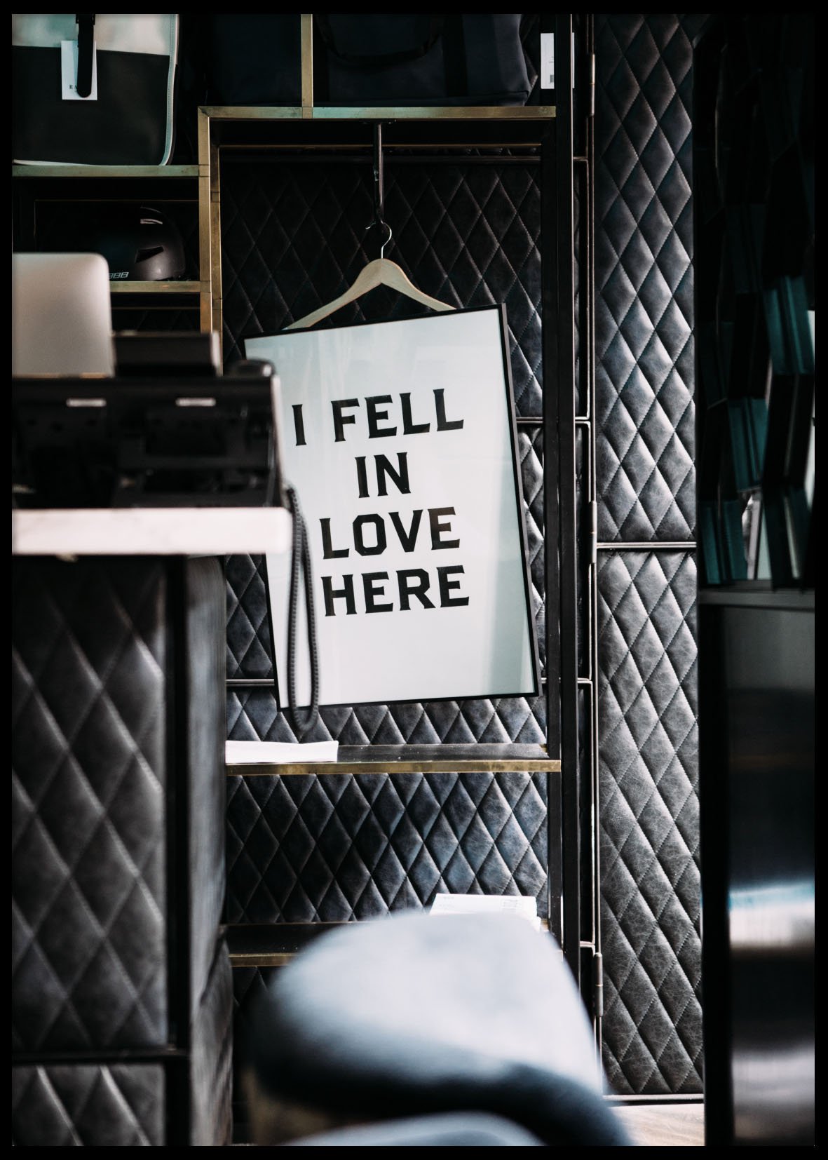 FELL IN LOVE - Plakat 50x70 cm FELL IN LOVE - Plakat 50x70 cm