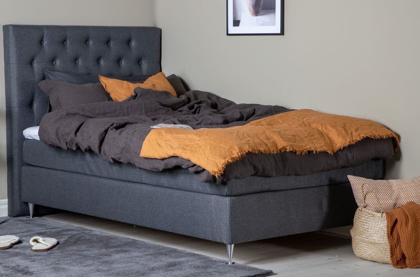 T�llberg kontinentalseng 120 cm inkl hodegjerde Furuvik - Valgfri farge!