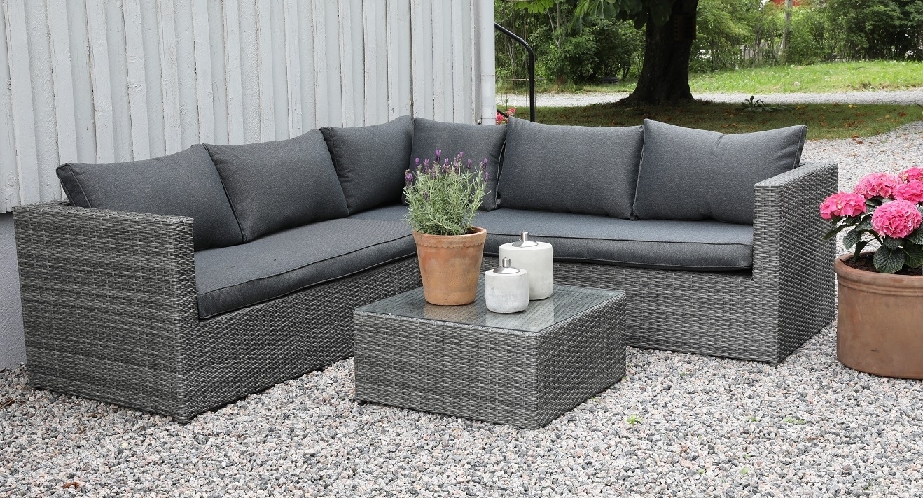 Miami utegruppe med bord - Grå kunstrotting Miami utegruppe med bord - Grå kunstrotting