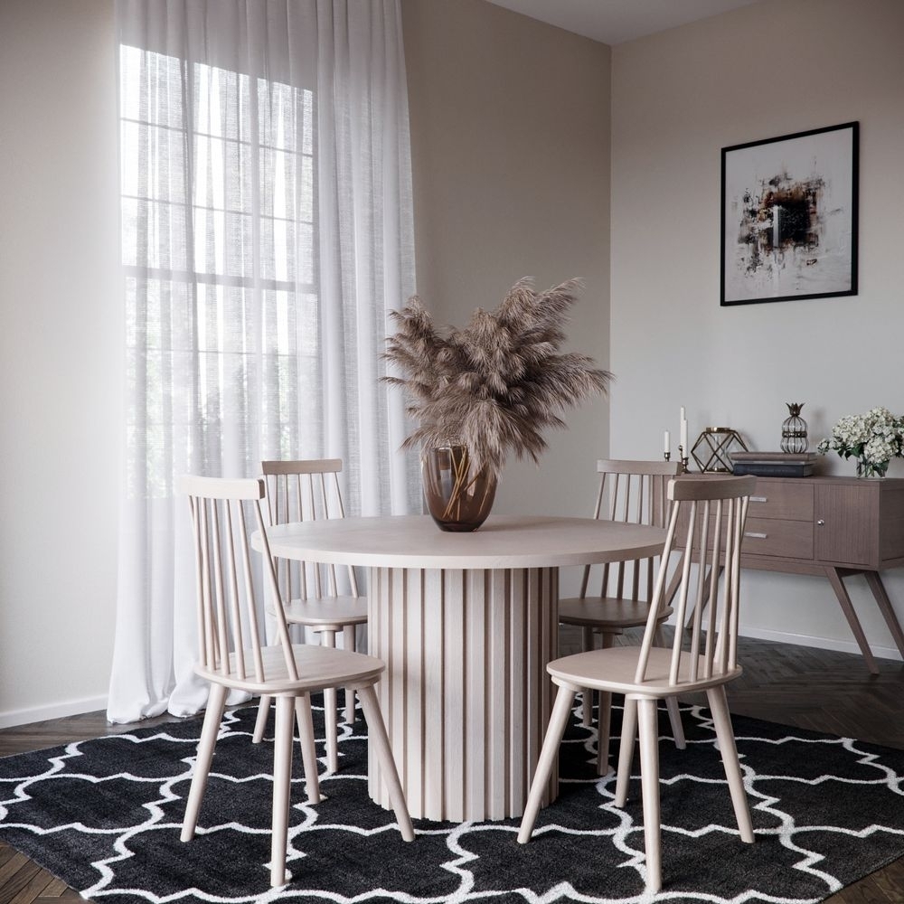 Spisegruppe PiPi rundt spisebord Ø150 cm inkl 4 Dalsland pinnestol - whitewash + 4.00 x Stolpute Spisegruppe PiPi rundt spisebord Ø150 cm inkl 4 Dalsland pinnestol - whitewash + 4.00 x Stolpute