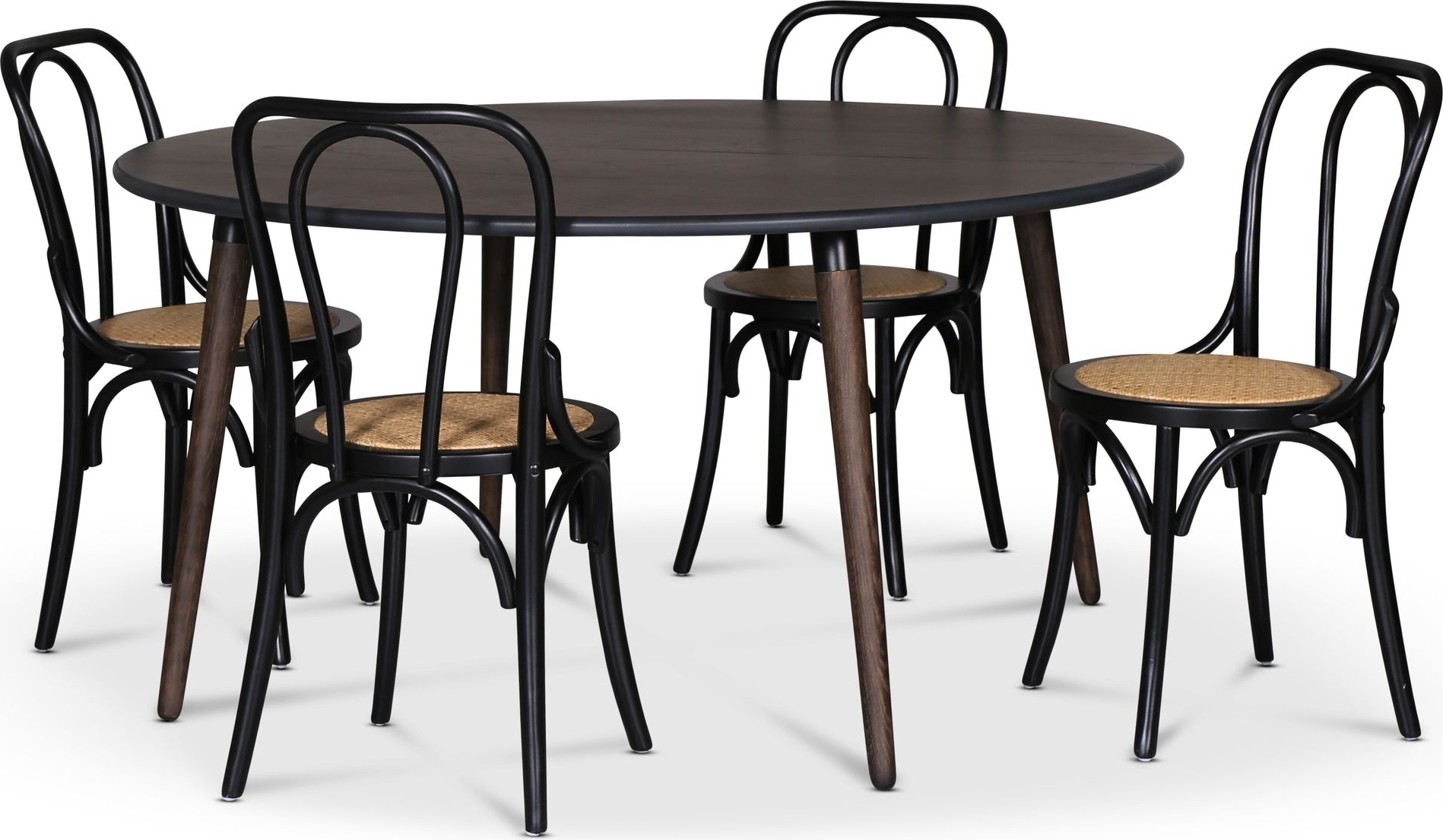 Omni spisegruppe, rundt spisebord �130 cm inkludert 4 stk. svarte Tony stoler i b�yd tre - R�ykfarget eik