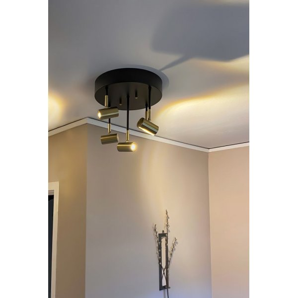 Spotlight Gusto - Svart Spotlight Gusto - Svart