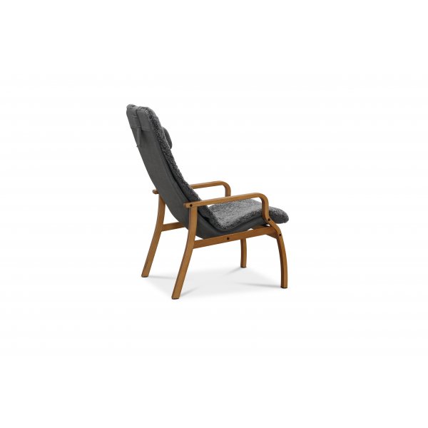 Lenestol i saueskinn + fotskammel i ekte saueskinn i eik/grå - Frank Lenestol i saueskinn + fotskammel i ekte saueskinn i eik/grå - Frank