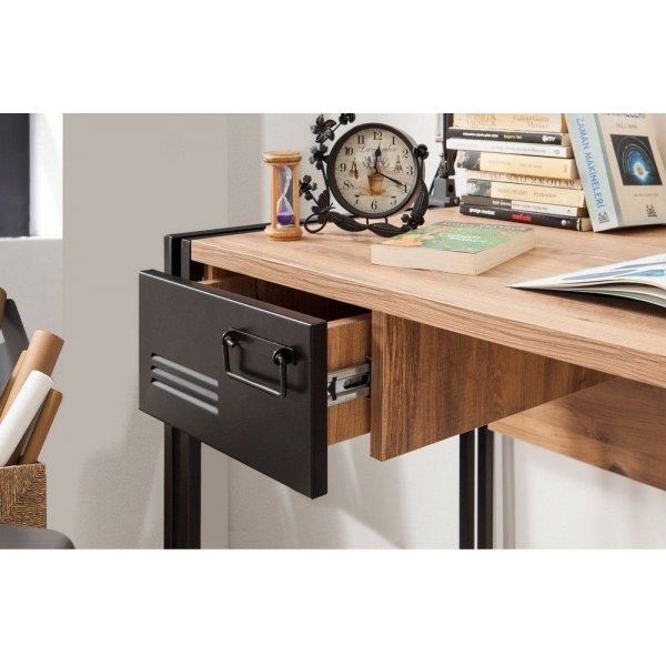 Cosmo Siesta skrivebord - Furu/svart Cosmo Siesta skrivebord - Furu/svart