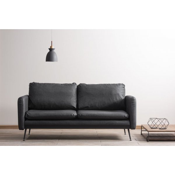 Sjtorp 2-seter sofa i Svart PU