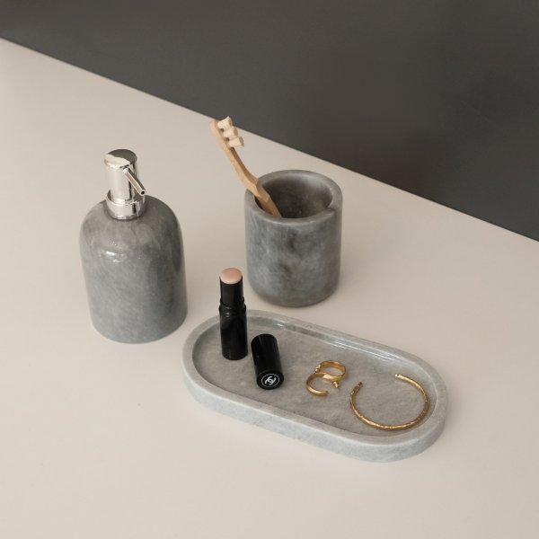 Verona grå marmor baderomssett med 3 stk Verona grå marmor baderomssett med 3 stk