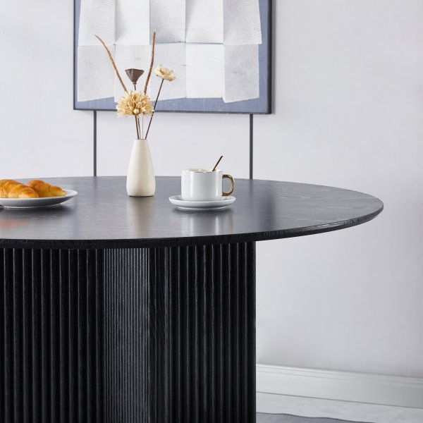 Crossby rundt spisebord Ø120 cm - Sortbeiset eik Crossby rundt spisebord Ø120 cm - Sortbeiset eik
