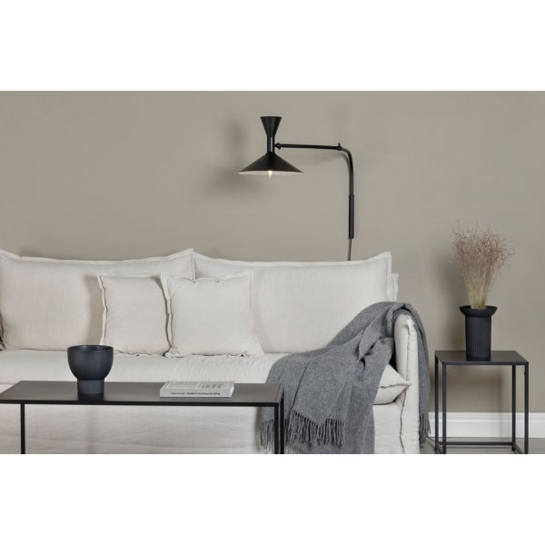 Strängnäs vegglampe - Svart Strängnäs vegglampe - Svart