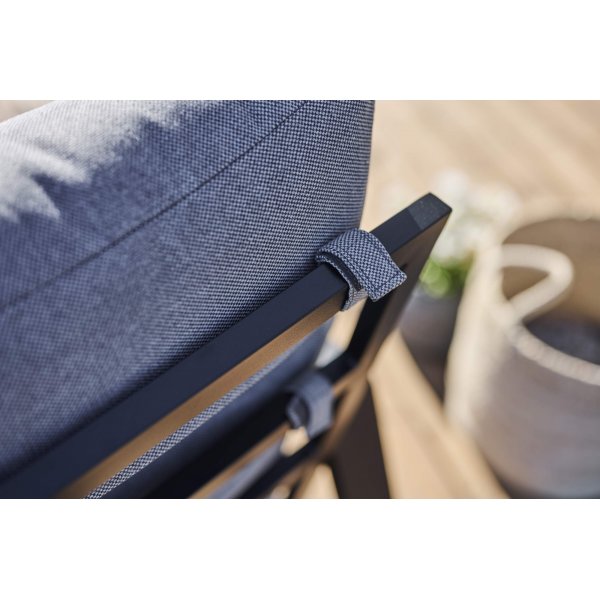 Clyde utespisegruppe - Svart + Tekstilrens for møbler Clyde utespisegruppe - Svart + Tekstilrens for møbler