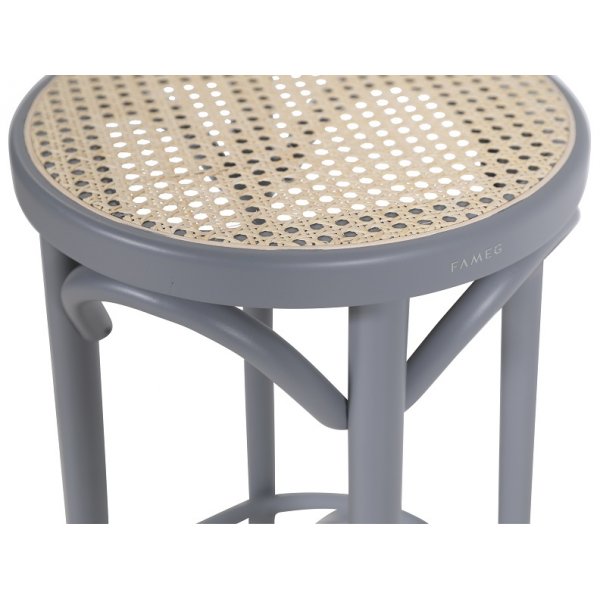 Bøyd tre Barkrakk No 73 Klassiker- Grå / Rotting Bøyd tre Barkrakk No 73 Klassiker- Grå / Rotting