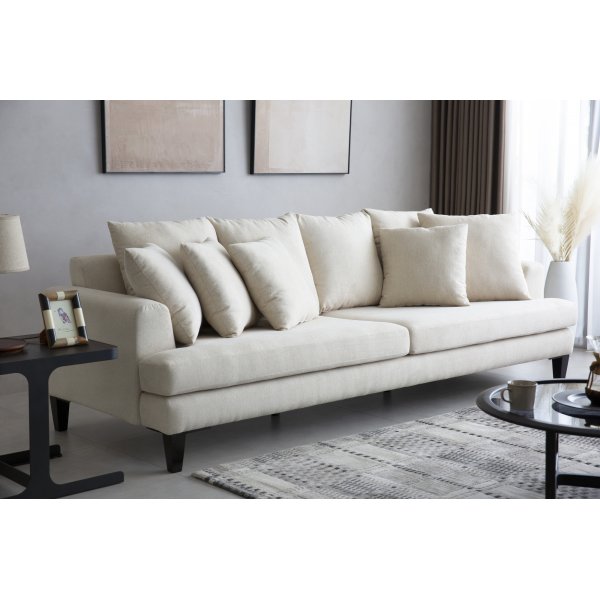 Sofa beige 4-seter med løse puter - Remy Sofa beige 4-seter med løse puter - Remy