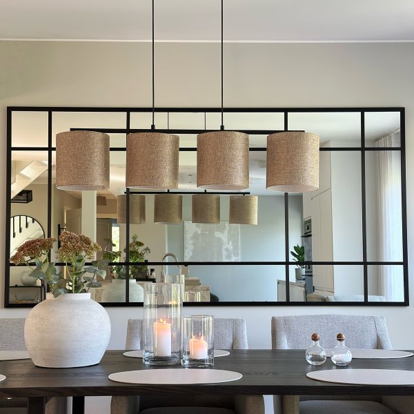 Stort helfigurspeil 110x220 cm | Sprosset | Svart ramme Stort helfigurspeil 110x220 cm | Sprosset | Svart ramme