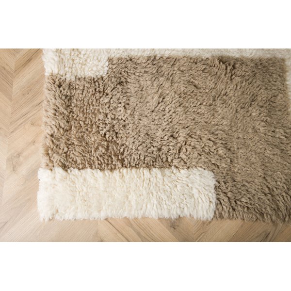 Nestor ullteppe - flerfarget Nestor ullteppe - flerfarget